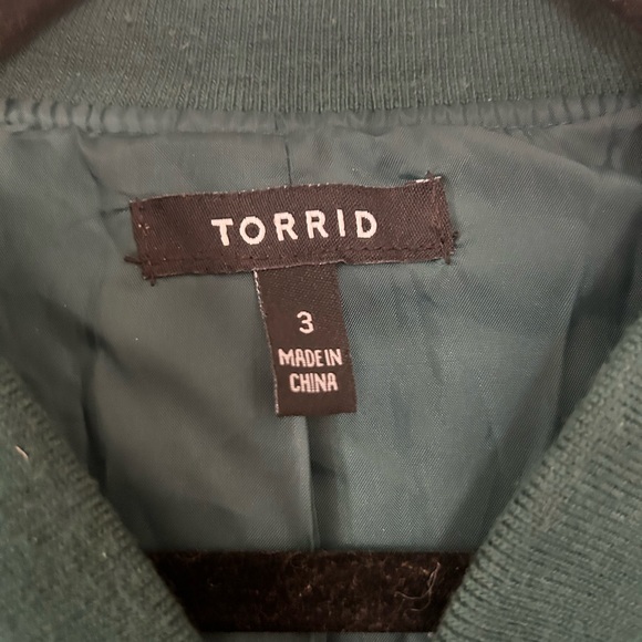 Torrid emerald green bomber - Picture 3 of 3